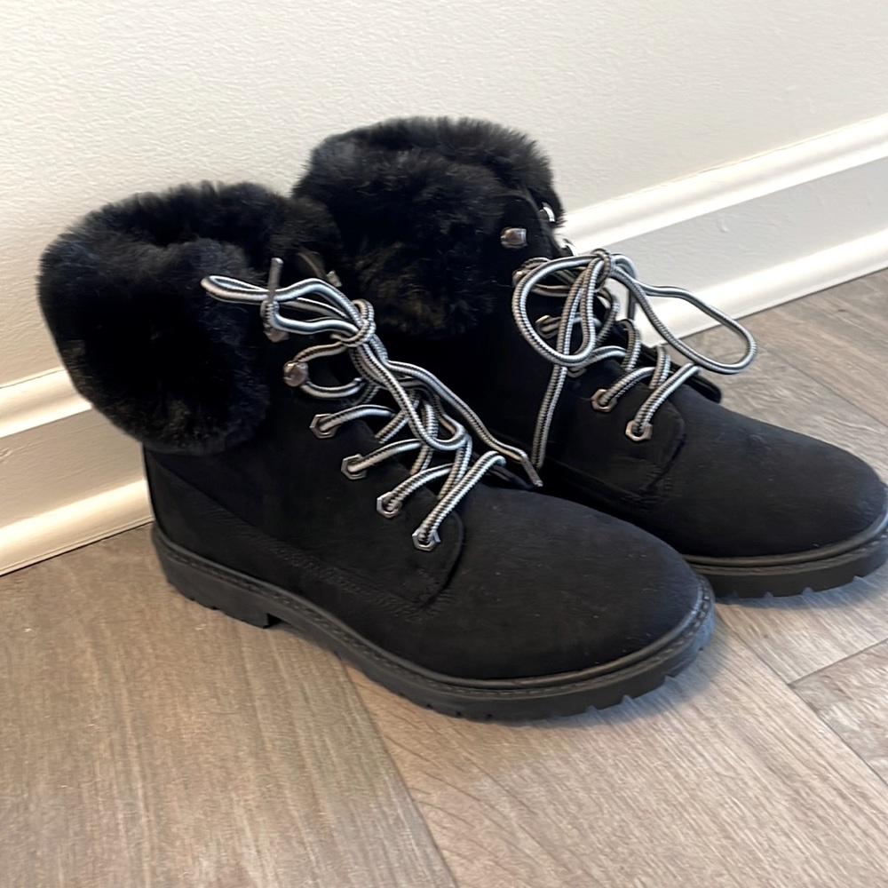 Black Boots